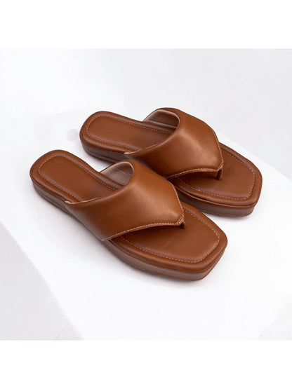 Chinelo Feminino De Dedo Asa Delta Flatform - Rasteirinha Chic