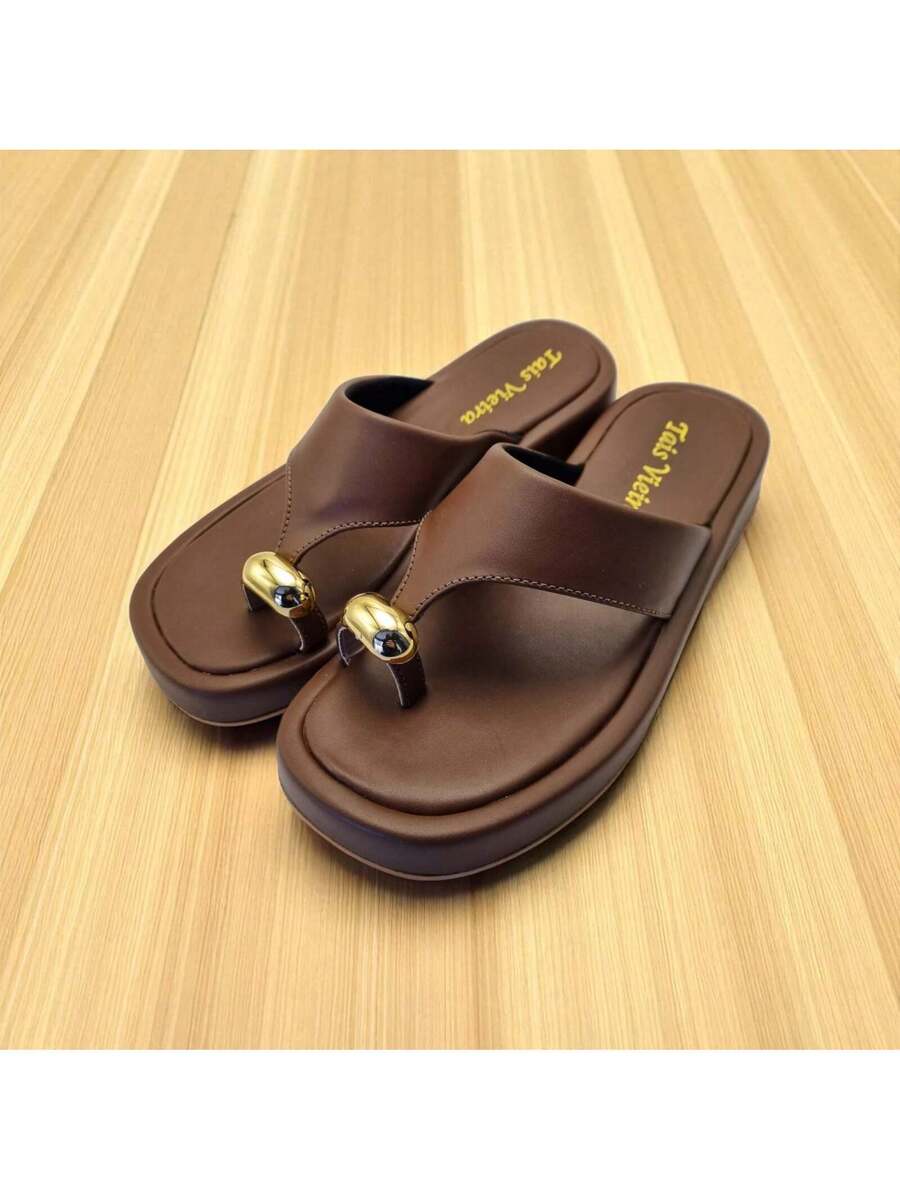 Chinelo Feminino Thâmara - Rasteirinha Chic