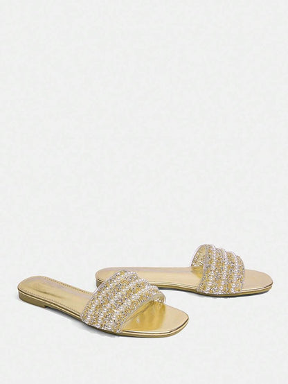 Rasteirinha Planas com Pérolas - Rasteirinha Chic